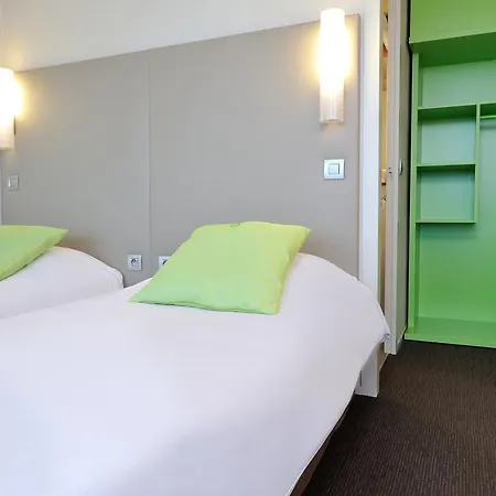 Campanile Saint-die 3*